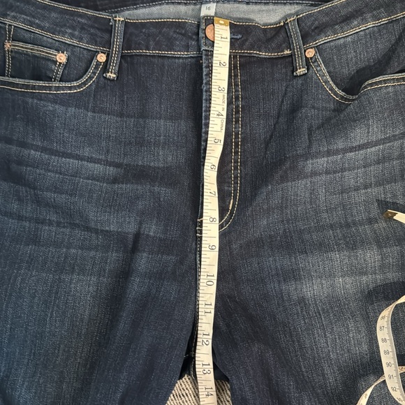 Women’s Seven7 High waisted Ankle Skimmer jeans with frayed hem, Size 16 - Picture 4 of 6
